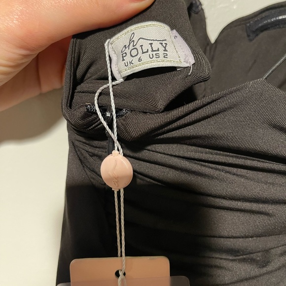 Oh Polly “Drop A Bombshell” Dress - Picture 5 of 15